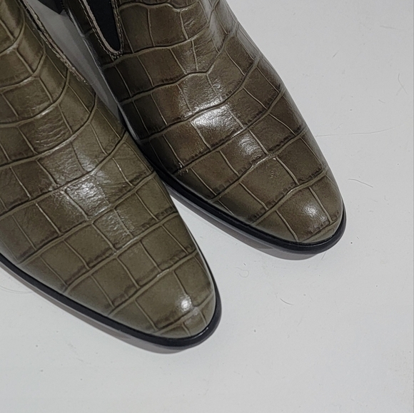 Jeffrey Campbell Green Crock Embossed Ankle Boots - Picture 5 of 9